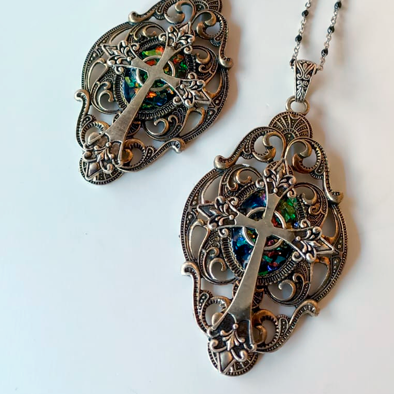 Diamond Stained Glass Necklace – sanctuaire